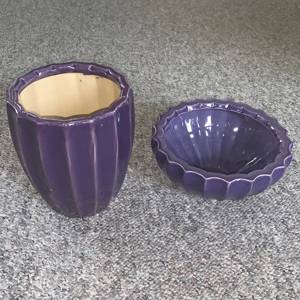 Purple Vases - Picture 1 of 10